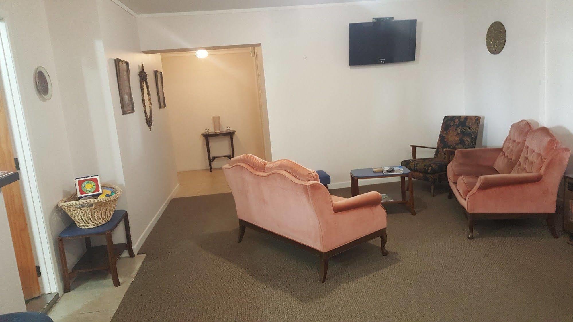Masonic 3* Waitara